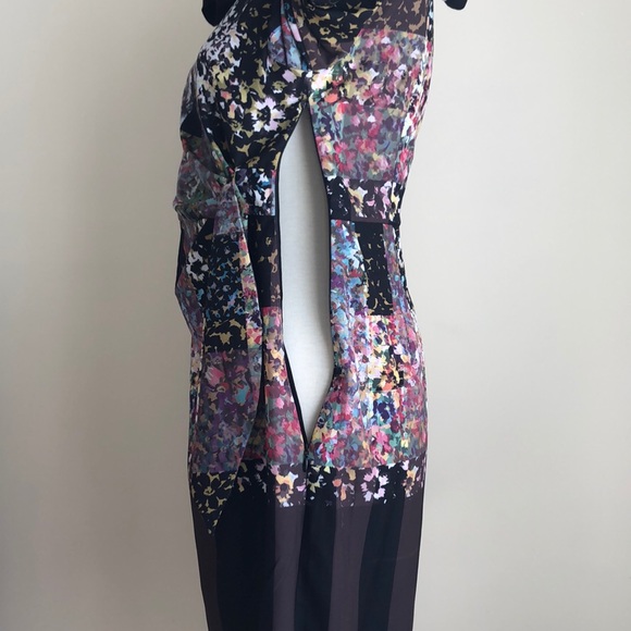 London Ric Rac Print Dress - Picture 12 of 13